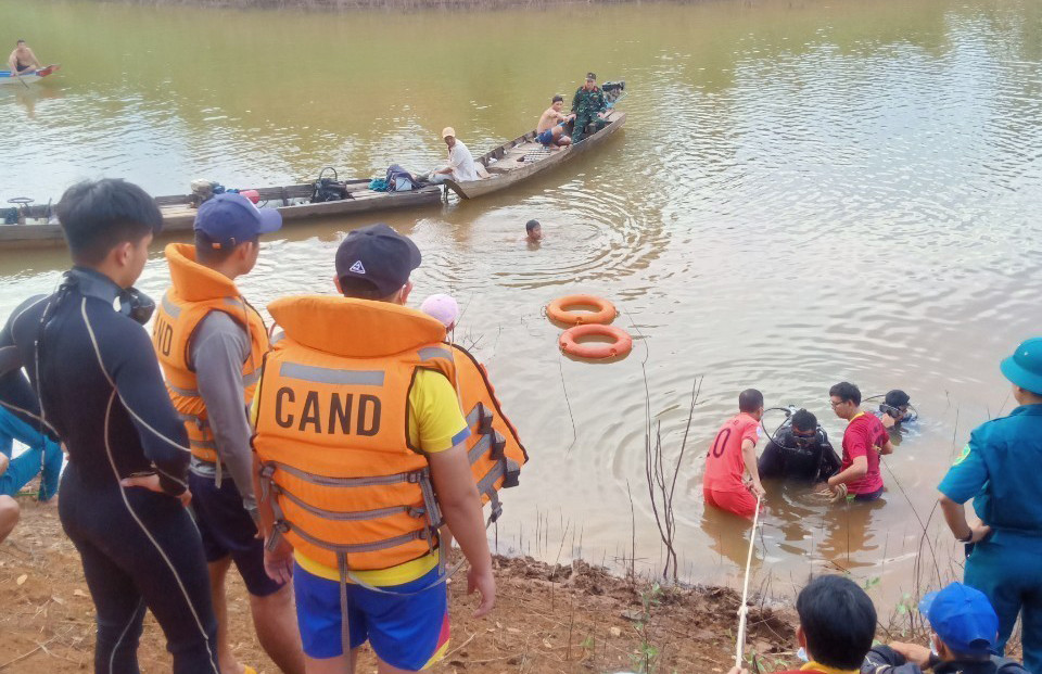 Duoi nuoc gay tu vong cho nhieu tre em: Thu tuong ra cong dien chi dao