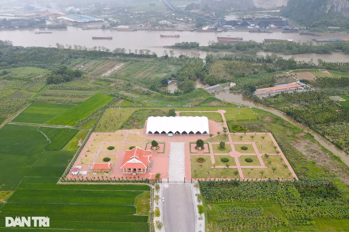 Can canh bai coc Cao Quy: Chung tich lich su tren song Bach Dang-Hinh-10