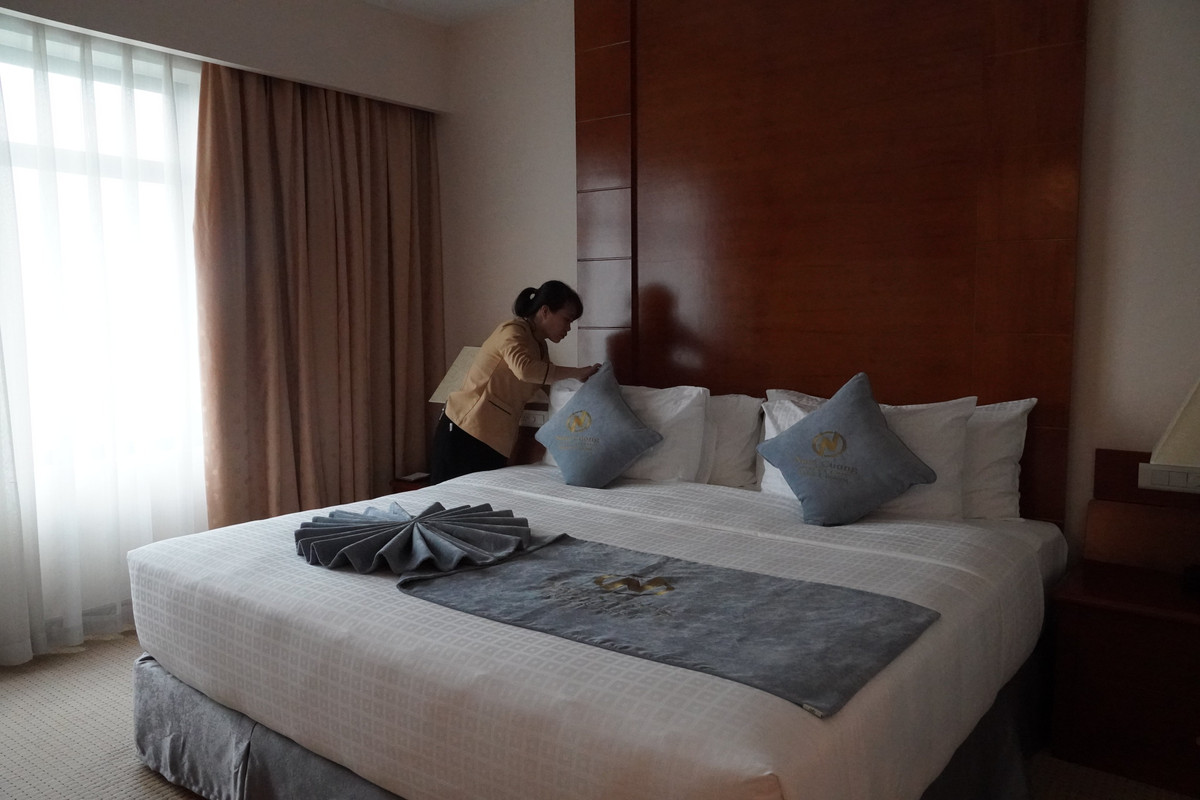 Truong doan bong ban Malaysia di nham sang Nam Dinh, Hai Duong dieu xe den don-Hinh-6