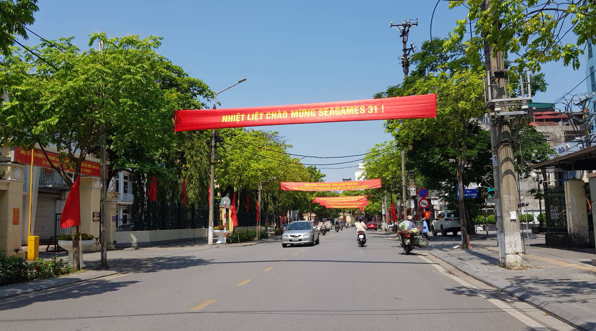 Các hoạt động tuyên truyền trực quan tại các cửa ngõ chính vào thành phố, các tuyến đường lớn, địa điểm công cộng đã được hoàn tất.