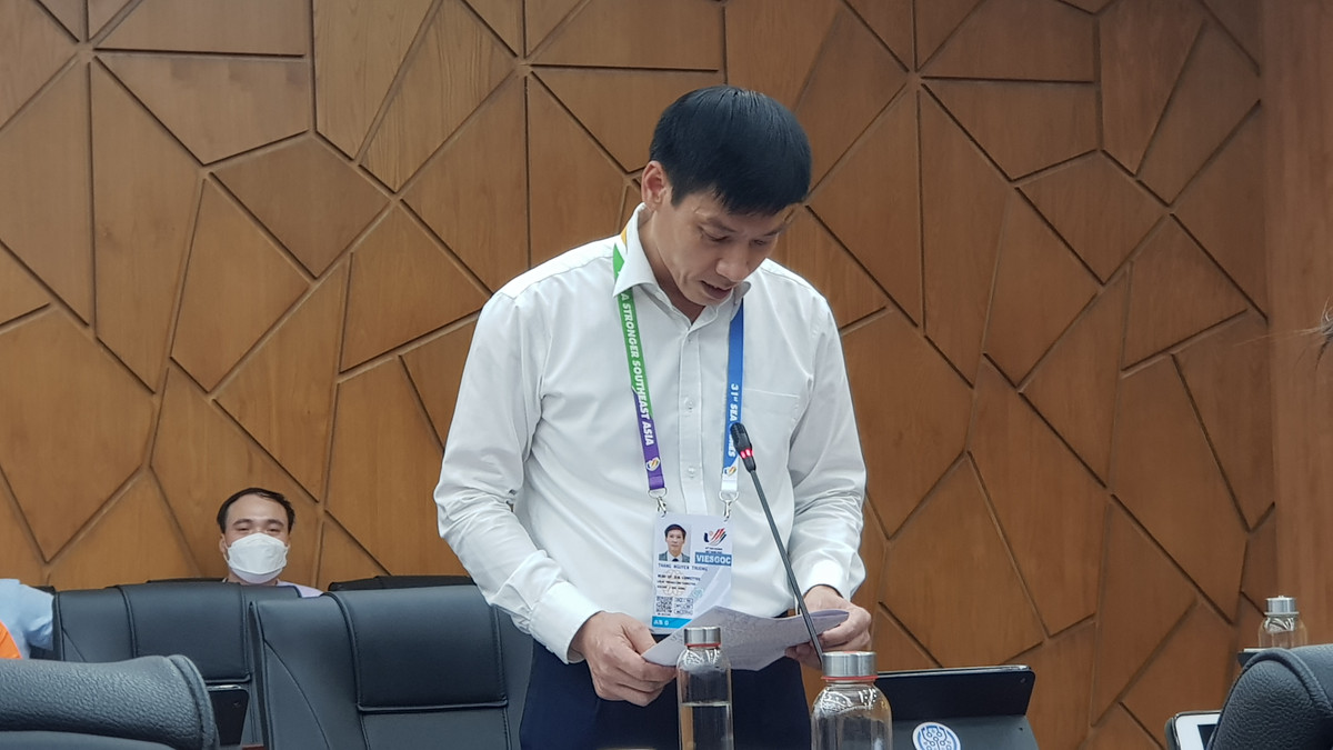 Truong doan bong ban Malaysia di nham sang Nam Dinh, Hai Duong dieu xe den don