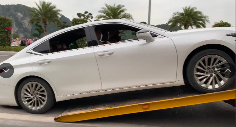 Tam giu 4 xe sang tai biet thu ong Pham Hong Ha: Co tich thu tai san?-Hinh-3