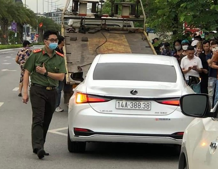 Tam giu 4 xe sang tai biet thu ong Pham Hong Ha: Co tich thu tai san?-Hinh-2