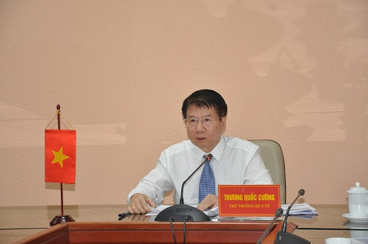 Ông Cường cũng có trách nhiệm đình chỉ lưu hành, thu hồi, tiêu hủy thuốc có vi phạm hoặc nghi ngờ có vi phạm ảnh hưởng nghiêm trọng đến sức khỏe của người sử dụng và của cộng đồng. 