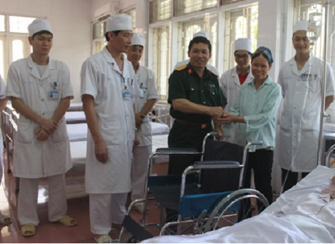 Bệnh viện Quân y 110 thuộc Cục Hậu cần, Quân khu 1 là Bệnh viện đa khoa hạng 1, có địa chỉ tại phường Thị Cầu, TP Bắc Ninh, tỉnh Bắc Ninh và cơ sở 2 ở xã Dĩnh Trì, TP Bắc Giang, tỉnh Bắc Giang. Bệnh viện này có nhiệm vụ khám bệnh, thu dung, cấp cứu, điều trị cho các đơn vị quân đội trên tuyến, cơ quan, đơn vị, công ty và nhân dân trên địa bàn đơn vị đóng quân, sẵn sàng thực hiện các nhiệm vụ khác khi được cấp trên giao.