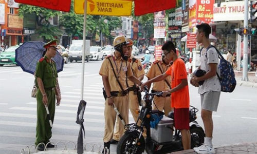 Bat dau xu phat xe dap dien xe may dien chua dang ky