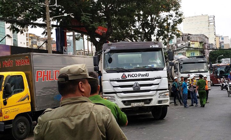 Ngay khi tiếp nhận tin báo vụ việc, Đội CSGT Bến Thành đã nhanh chóng phối hợp với CSGT quận 1, Đội TTGT số 3 lên kế hoạch kiểm tra xử lý.