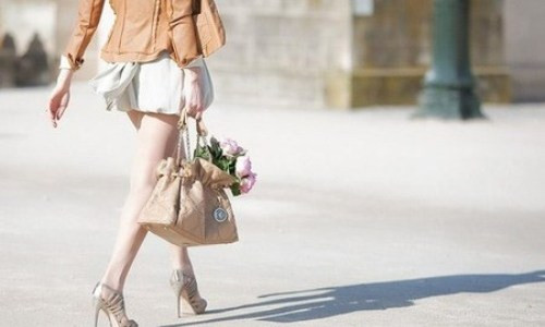 Dang chan tiet lo so phan con nguoi