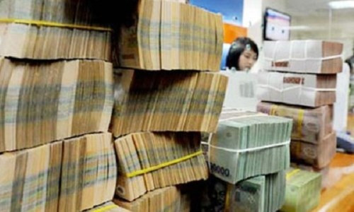 Múc luong hon 4 ti dong gay sóc của sép Sacombank