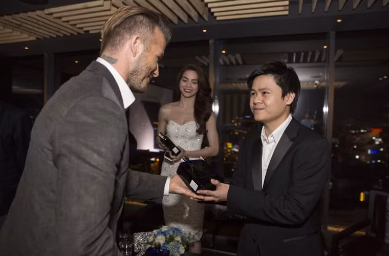 Trong sự kiện David Beckham đến Việt Nam, Quang Thành cũng là một trong những vị khách được mời tới gặp gỡ chàng cầu thủ này.