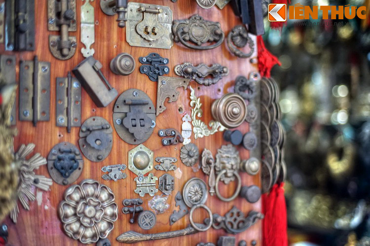 Một số hình ảnh khác về phố Hàng Đồng.