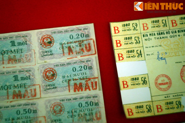 20 cm vải cũng phải có tem mới được.