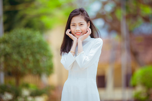 Cô gái mất toàn bộ thành bụng, dùng vải che nội tạng sống sót diệu kỳ - Hình 2 Co gai mat toan bo thanh bung, dung vai che noi tang song sot dieu ky-Hinh-2