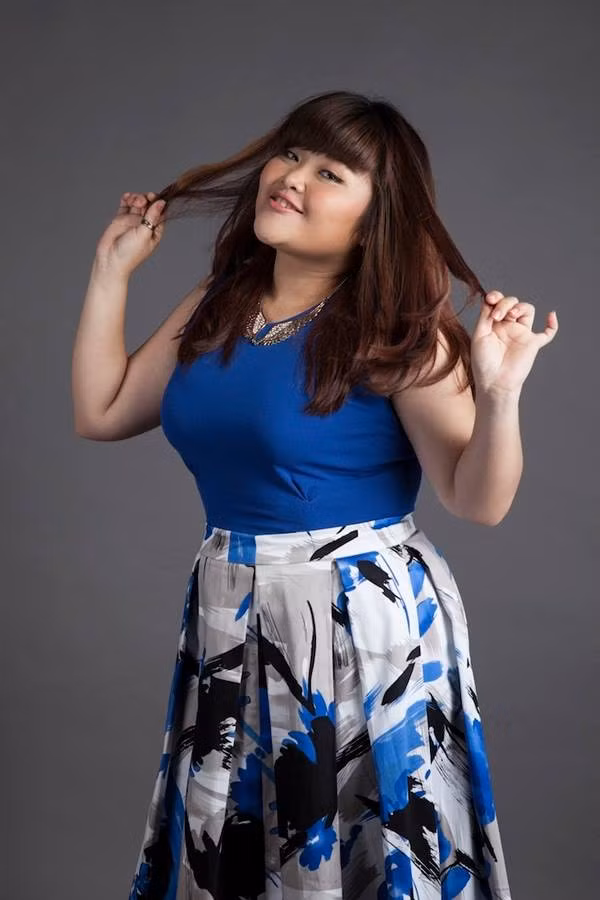 Bich Ngoc gay bao Vietnam Idol 2015 voi giong hat khung-Hinh-2