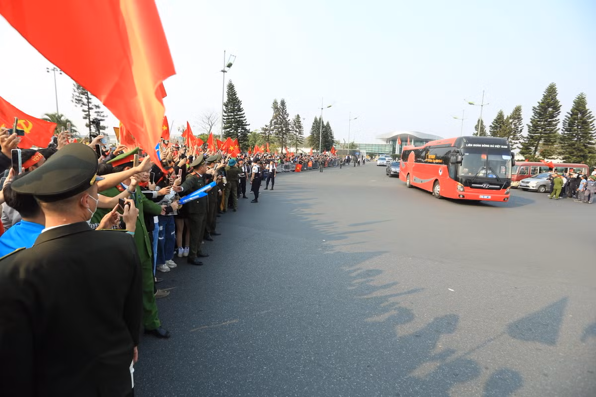 Chương trình đón đội tuyển Việt Nam do Cục Thể dục thể thao (Bộ VH,TT&amp;DL) chủ trì, với điểm nhấn là lễ diễu hành rước cúp vô địch ASEAN Cup 2024.