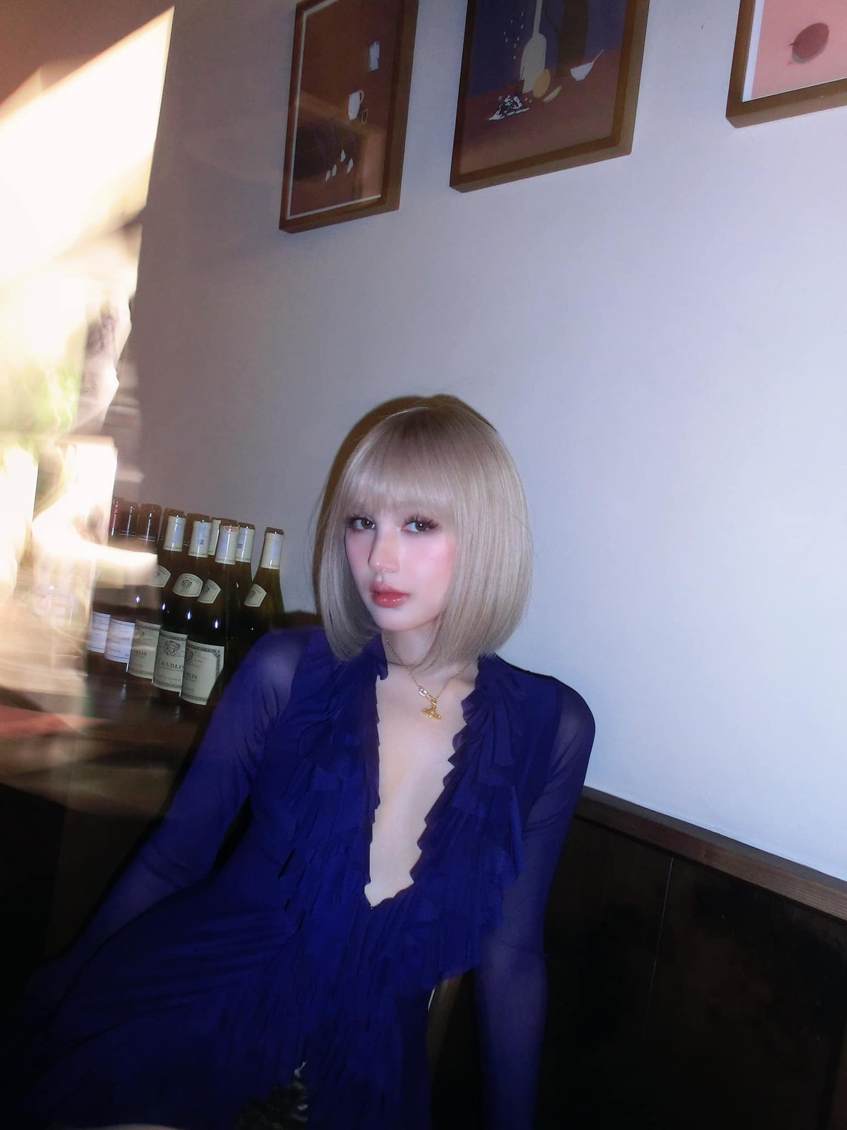 Cô được nhận xét ngày càng thăng hạng về nhan sắc.