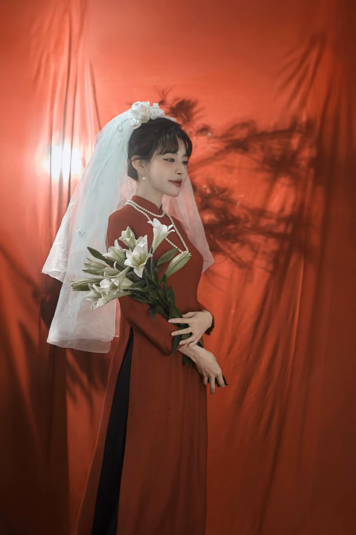 Sau đó trong khoảng nửa đầu năm 2024, nhiều lần người hâm mộ bắt gặp cô nàng đến sân bóng cổ vũ cho Văn Thanh.