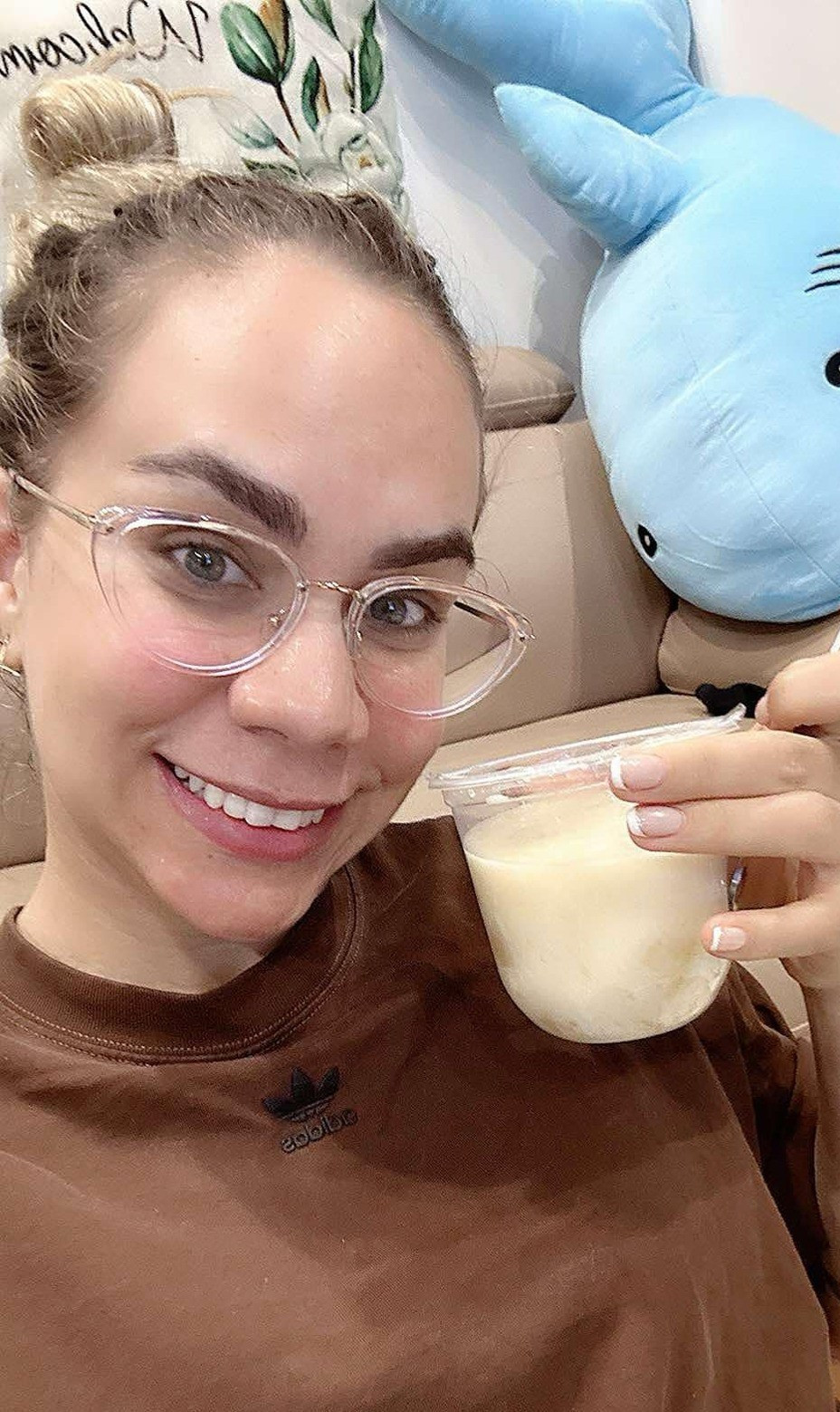 Còn vợ của anh - Marcele Seippel lại đặc biệt mê món bánh bò và chè sắn.