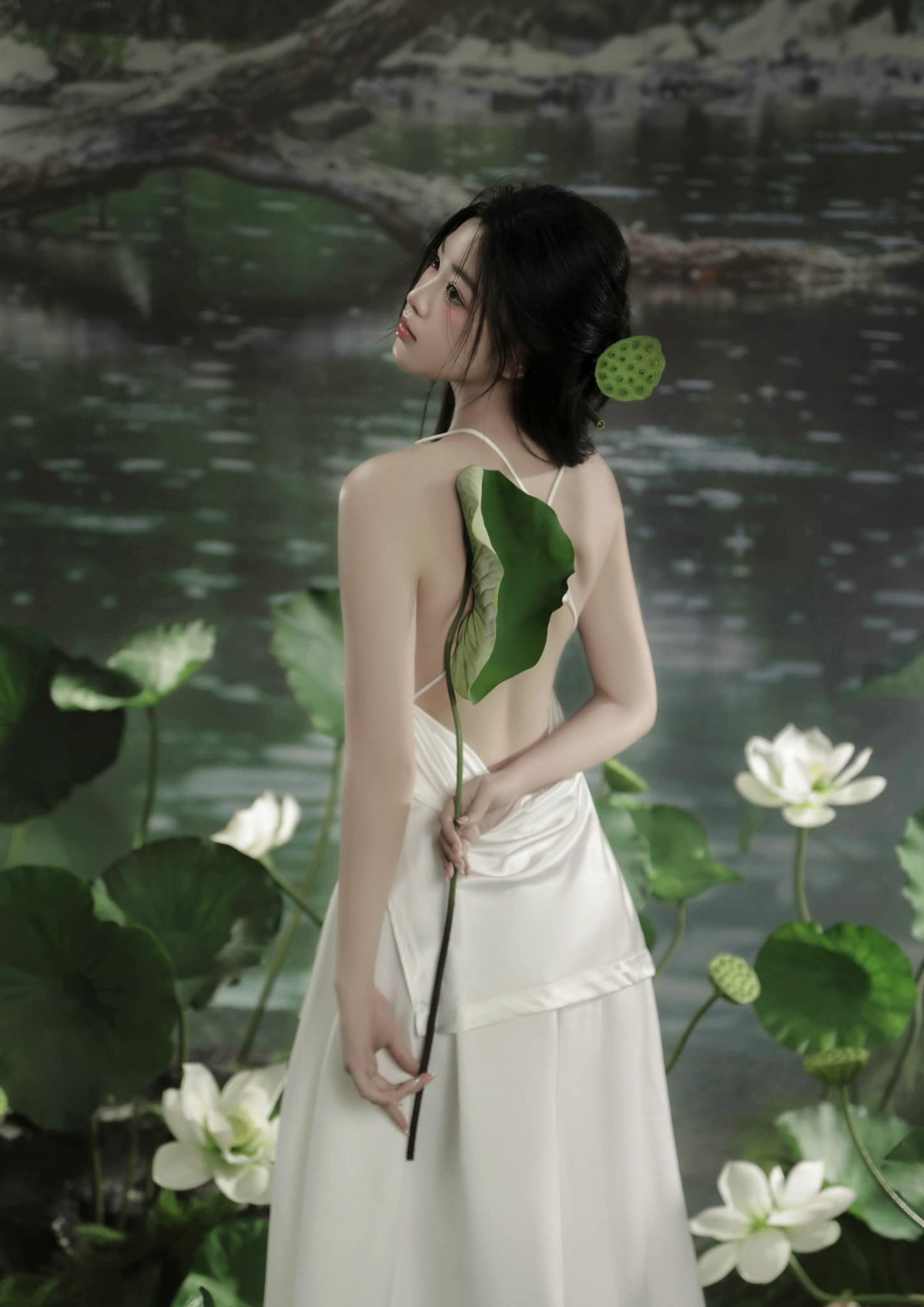 Nhiều người còn mệnh danh Lọ Lem là hình tượng "bạch nguyệt quang" trong lòng các chàng trai.