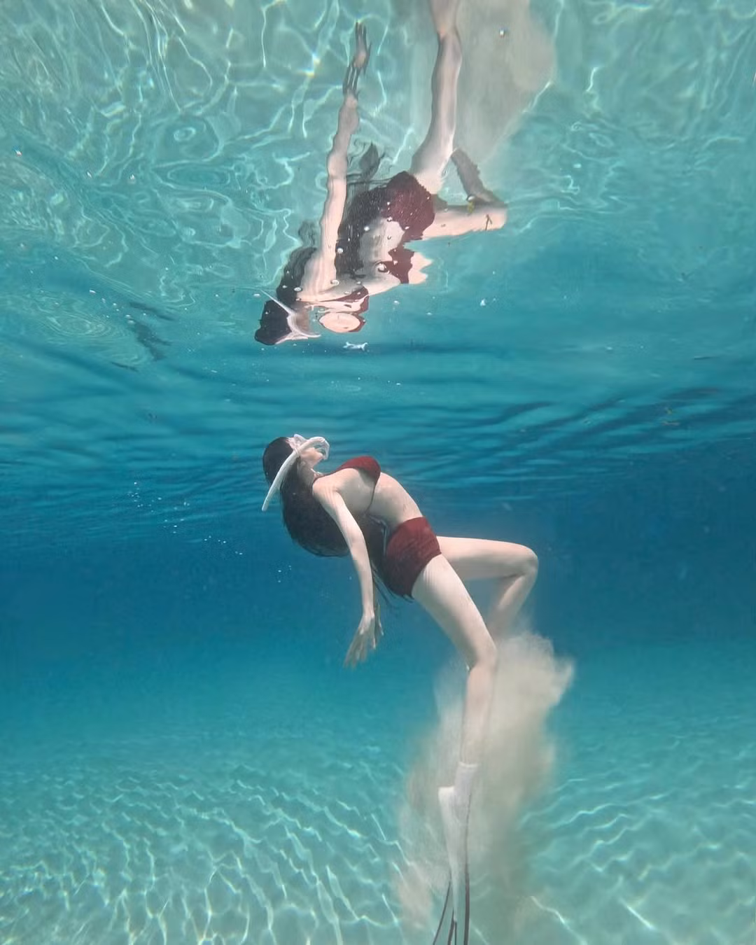 Không chỉ là một hot girl đình đám trong nước, Ngọc Trân còn là gương mặt đại diện cho vẻ đẹp Á Đông, được truyền thông Hàn Quốc và Trung Quốc săn đón và ca ngợi hết lời.