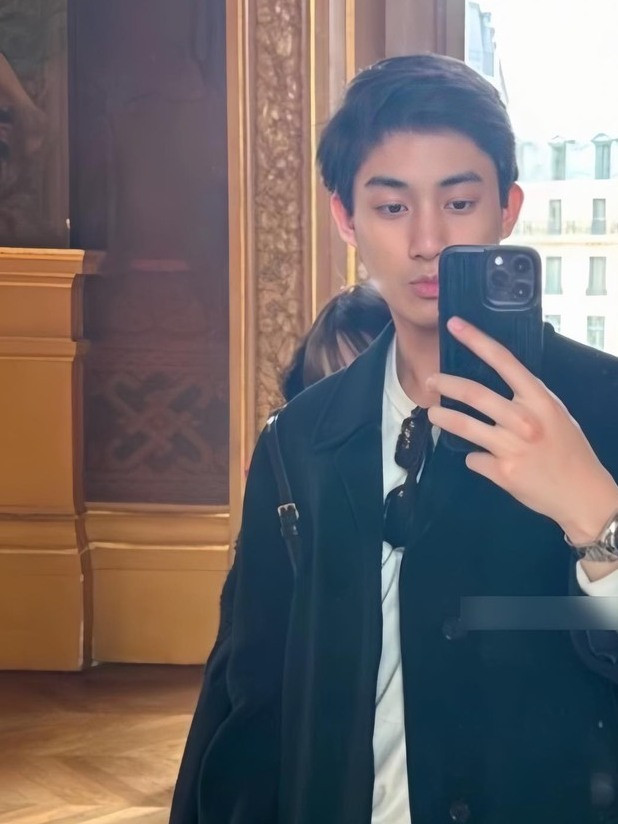 Cộng đồng mạng đã gửi đến Thiều Bảo Trâm và Matthis những lời động viên ấm áp sau khi tin chia tay được xác nhận.