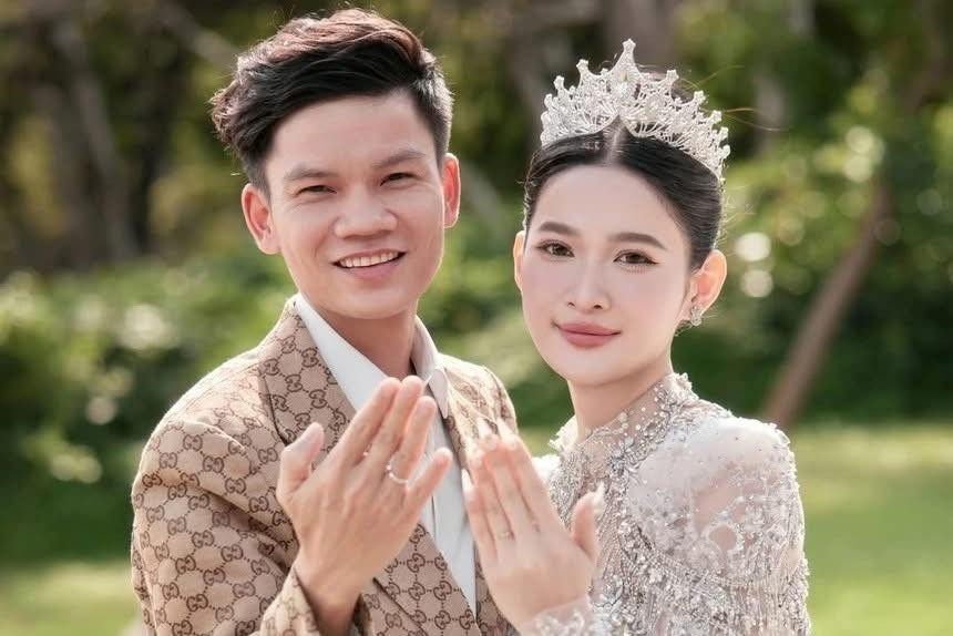 Cặp đôi được nhận xét là trai tài gái sắc.