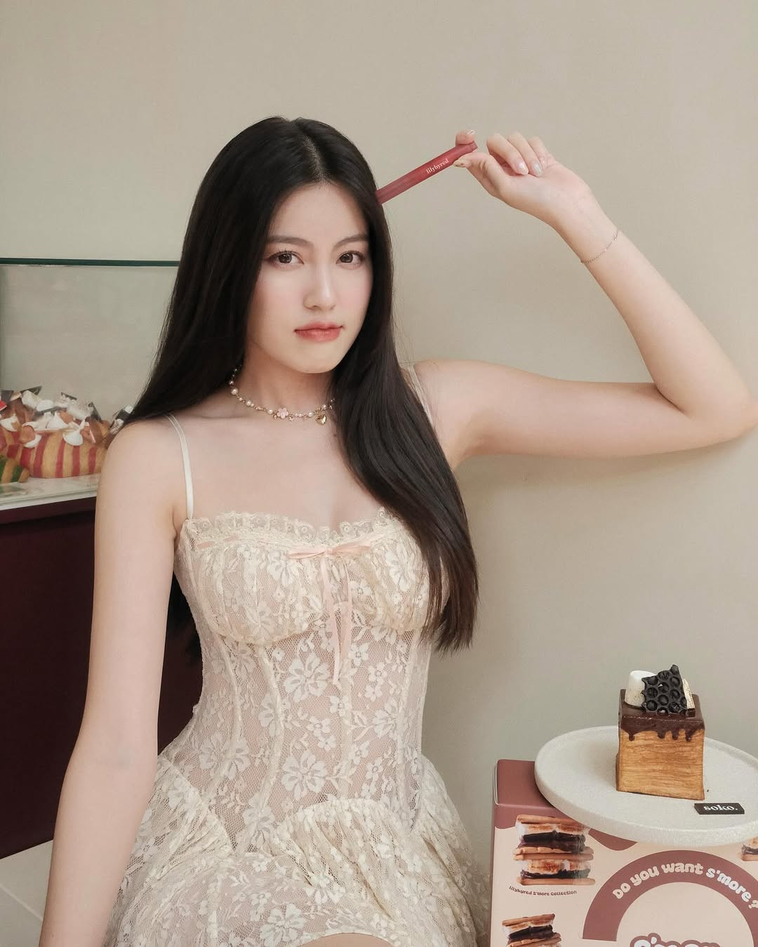 Trang cá nhân của Mỹ Hàn thường xuyên cập nhật những chuyến đi du lịch nước ngoài và nghỉ dưỡng tại các khu nghỉ dưỡng đắt đỏ.