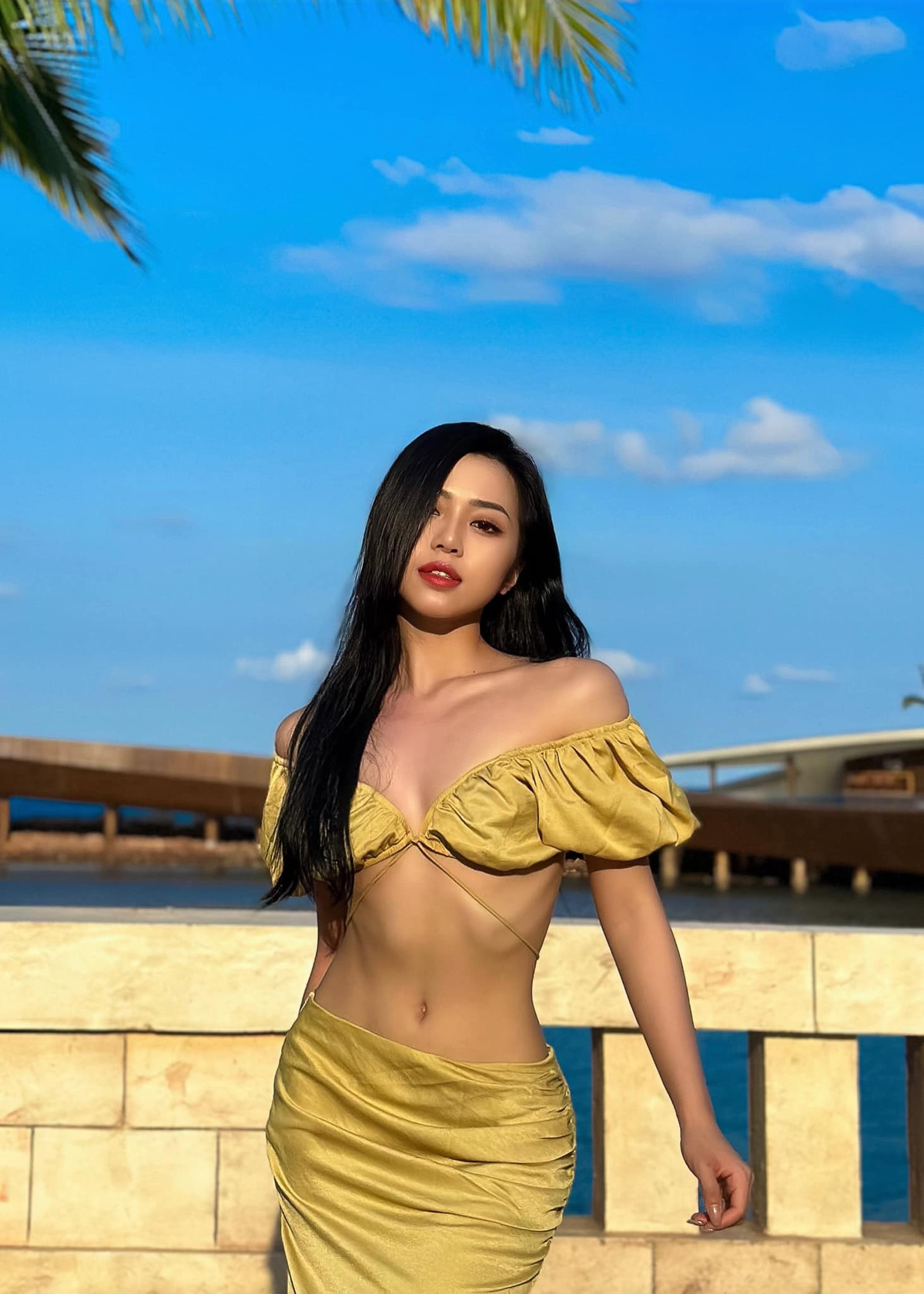 Dù xuất hiện ở bất cứ đâu, Phương Anh luôn thu hút mọi ánh nhìn bởi vẻ đẹp rạng rỡ và thần thái tự tin.