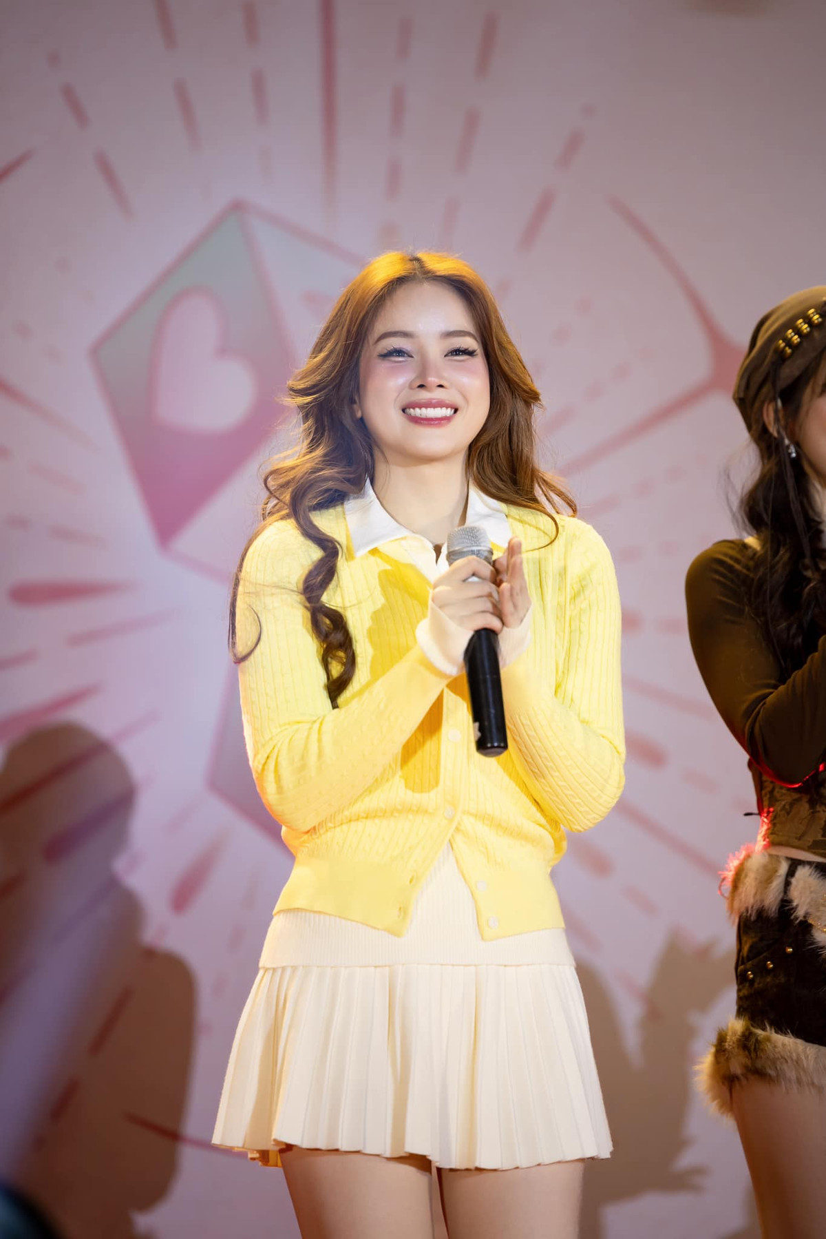 Trải qua hành trình 4 tháng tại chương trình, Mie chứng minh cho khán giả về sự cầu tiến, luôn nỗ lực phấn đấu cùng khả năng ca hát và vũ đạo tiến bộ qua từng công diễn.