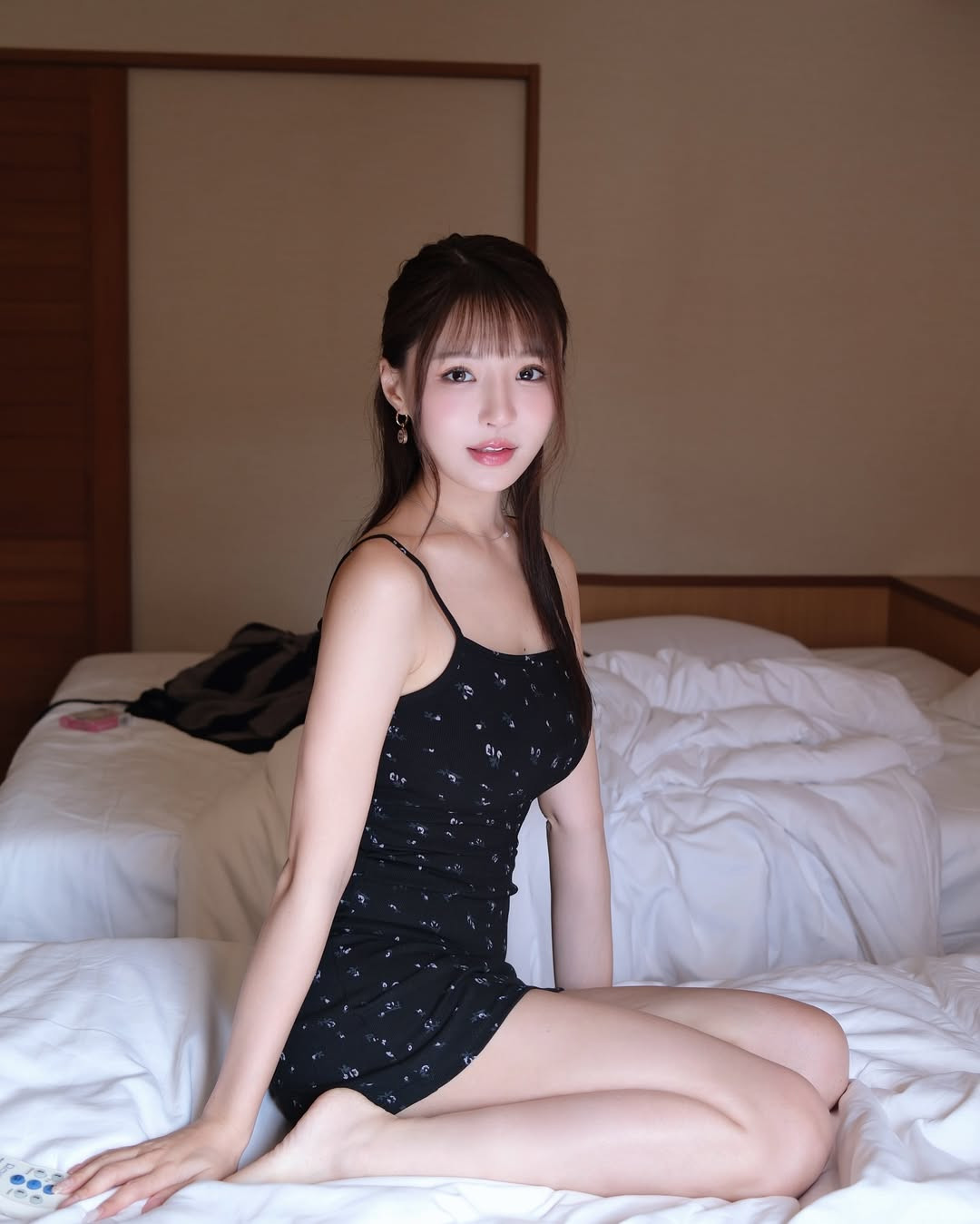 Yuan Yuan có thể cân được nhiều phong cách khác nhau, từ nhẹ nhàng trong sáng đến gợi cảm, quyến rũ.