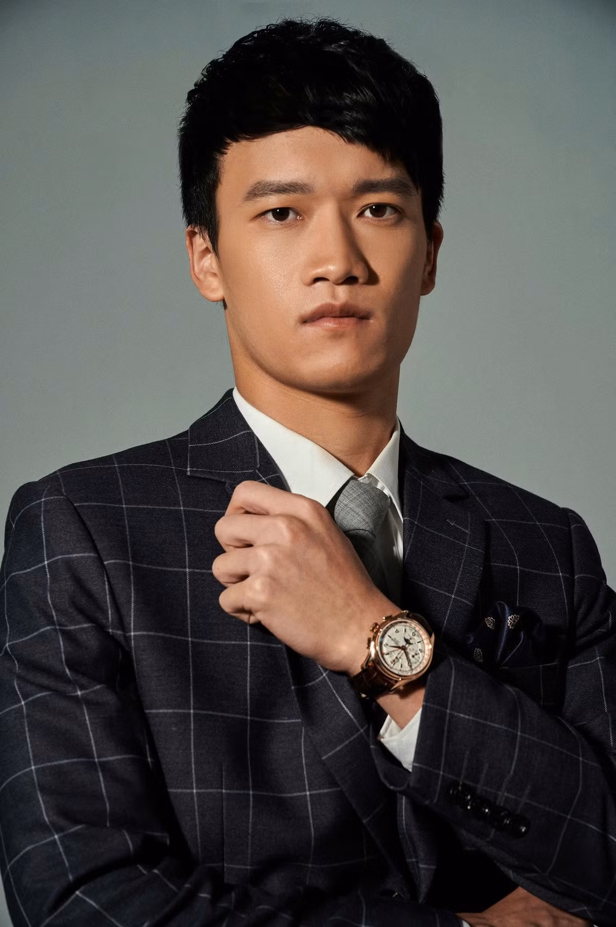 Hoàng Đức vừa có một kỳ AFF Cup 2024 không thể ấn tượng hơn. Anh chàng là mắt xích quan trọng để tuyển Việt Nam có lối chơi ấn tượng và thăng hoa, từ đó giành ngôi vương của bóng đá Đông Nam Á. (Ảnh: FB Hoàng Đức)