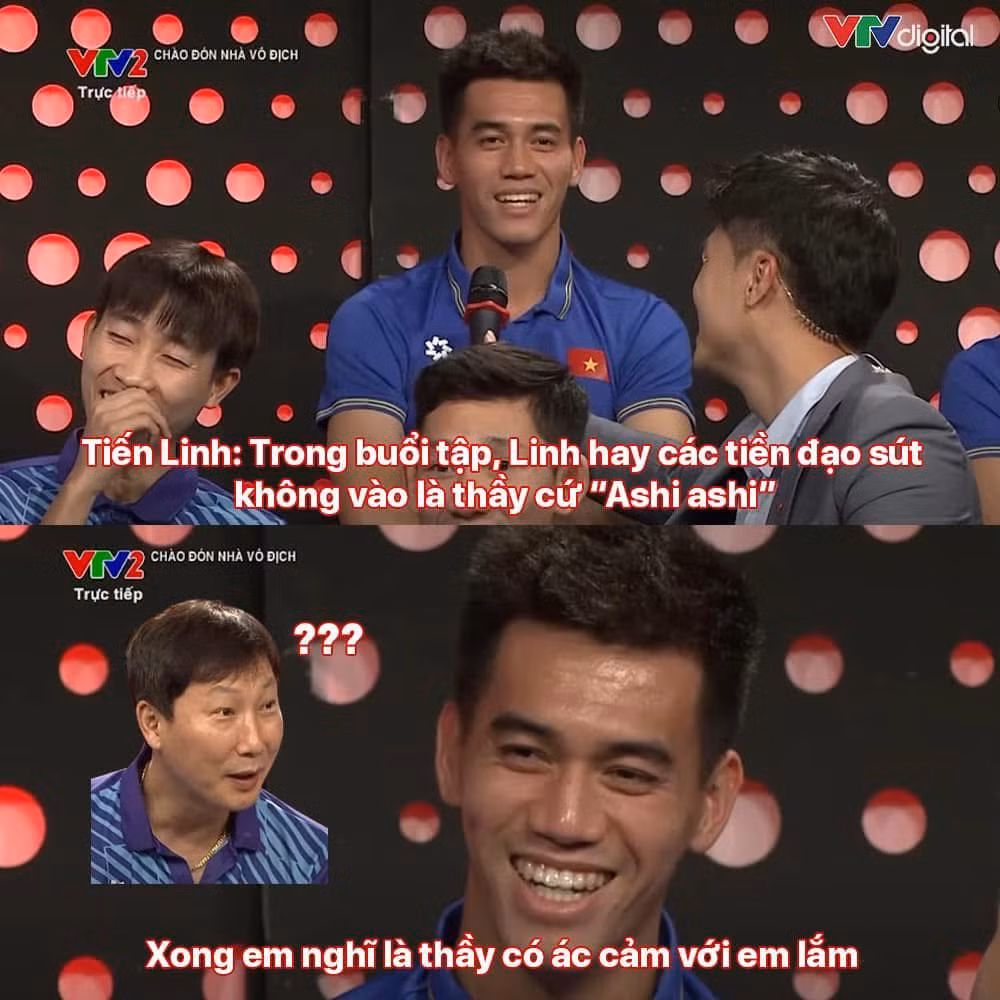 Tiến Linh đã nhân cơ hội này kể lại kỷ niệm vui với vị huấn luyện viên trưởng Kim Sang-sik.
