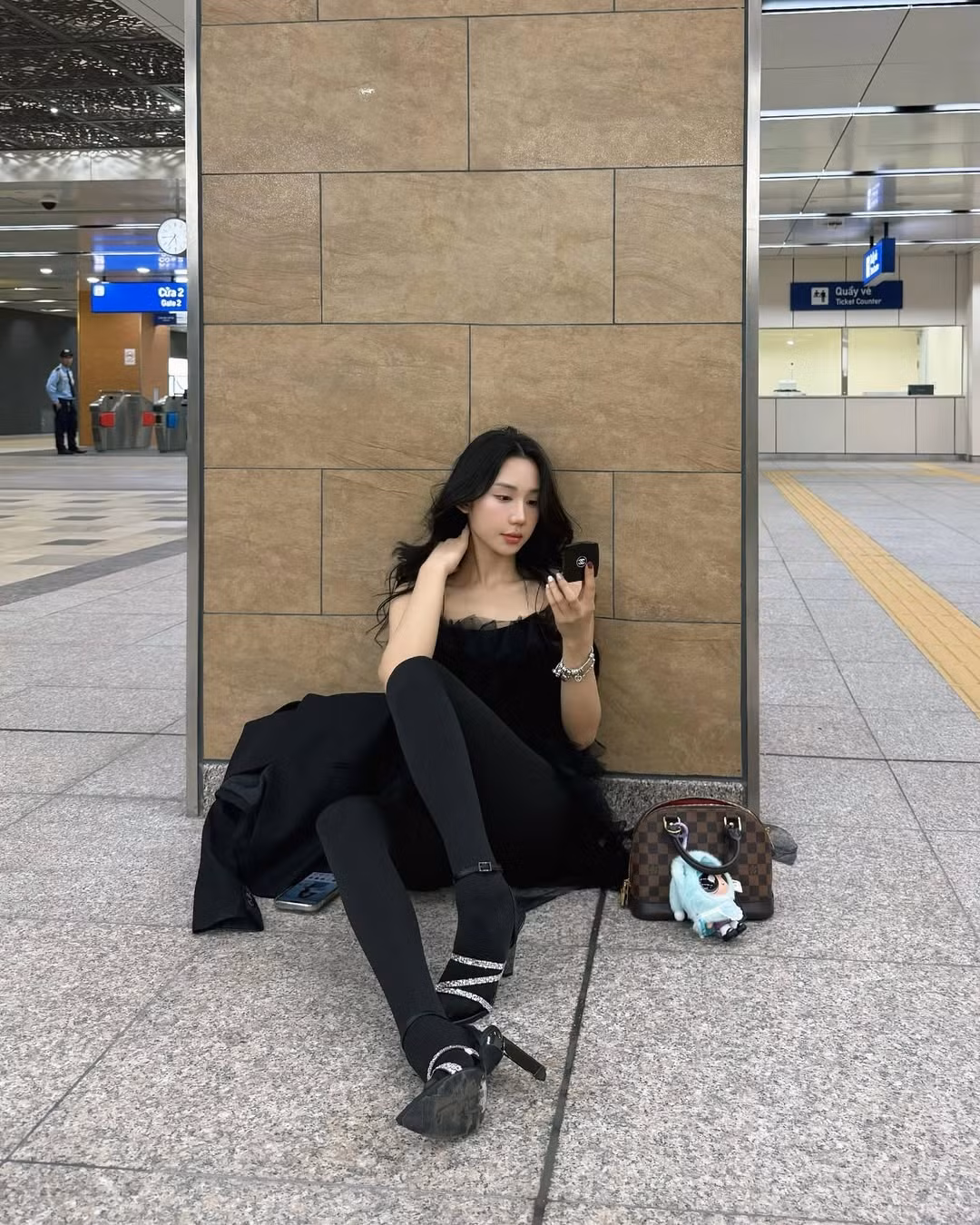 Nữ streamer từng nổi lên với hình tượng "cô bạn bàn bên" trong sáng, dễ thương cùng giọng hát ngọt ngào.