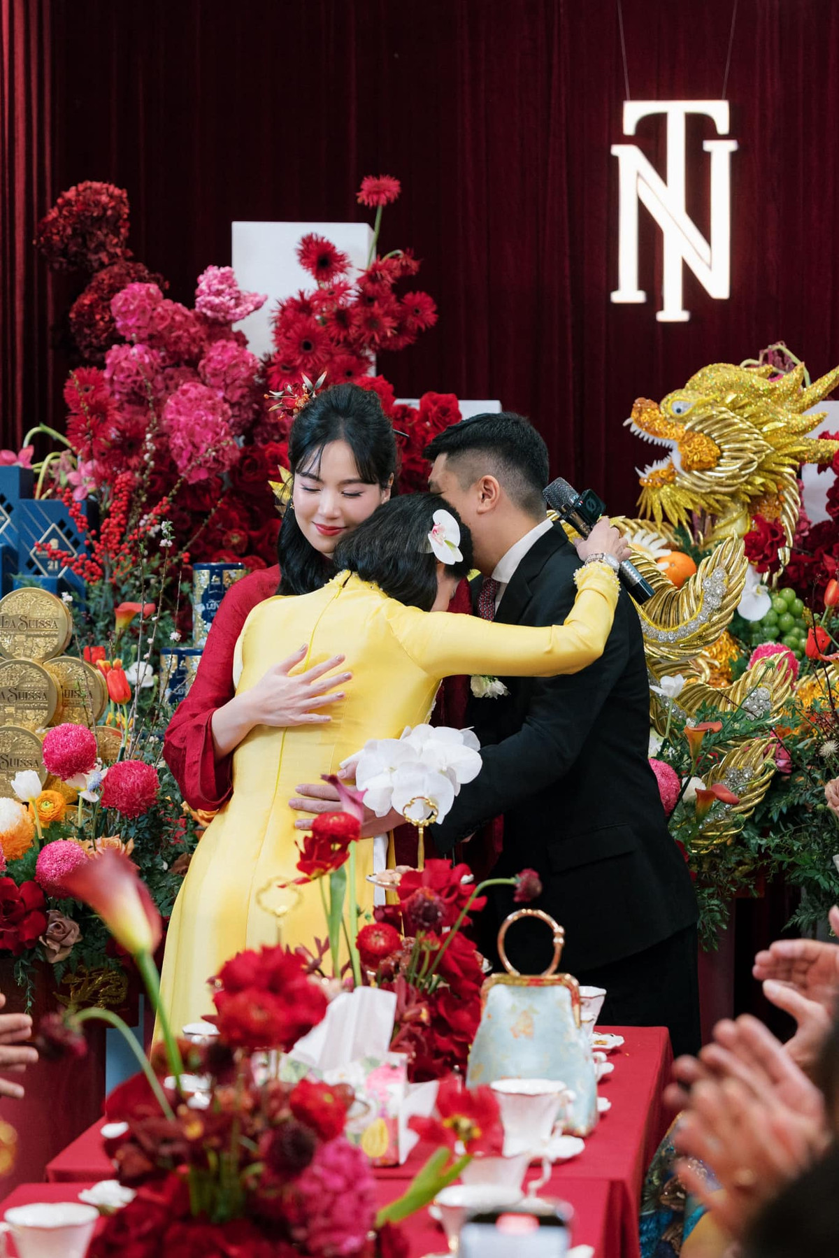 Những ngày qua, Mai Ngọc gây chú ý khi lên xe hoa lần thứ 2 sau khoảng 1 năm đổ vỡ hôn nhân.