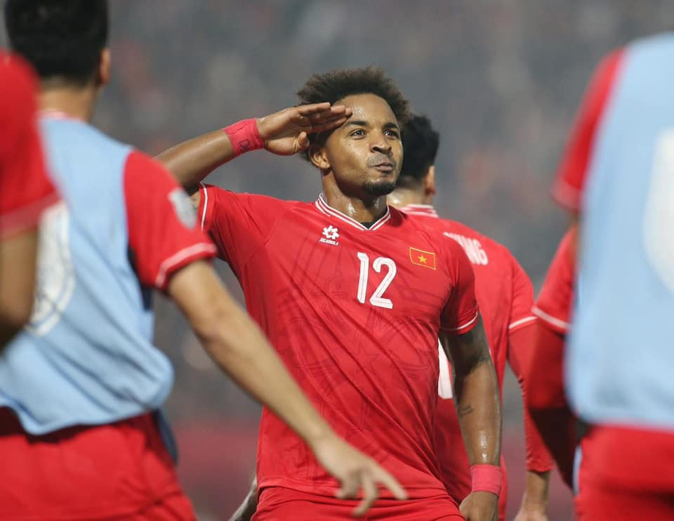 Tại ASEAN Cup 2024, dù chỉ đủ điều kiện ra sân từ lượt trận cuối vòng bảng nhưng Xuân Son đã ngay lập tức gây ấn tượng khi lập cú đúp ngay trong ngày ra mắt, giúp đội nhà đánh bại Myanmar 5-0 ở vòng bảng. Tiền đạo sinh năm 1997 sau đó tiếp tỏa sáng rực rỡ, ghi thêm 5 bàn thắng để giành danh hiệu Vua phá lưới.