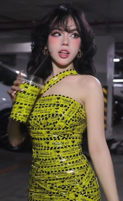 Màn biến hình độc lạ của các hot girl này đã thu hút hàng triệu lượt xem trên TikTok.