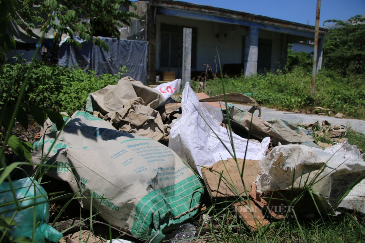 Để tiếp tục triển khai thực hiện dự án theo quy hoạch, tỉnh Quảng Nam đề nghị Bộ Kế hoạch và Đầu tư chủ trì xem xét, báo cáo Thủ tướng Chính phủ bố trí đủ nguồn vốn để thực hiện công tác bồi thường, giải phóng mặt bằng và đầu tư các công trình hạ tầng thiết yếu liên quan. (Ảnh: Dân Việt).