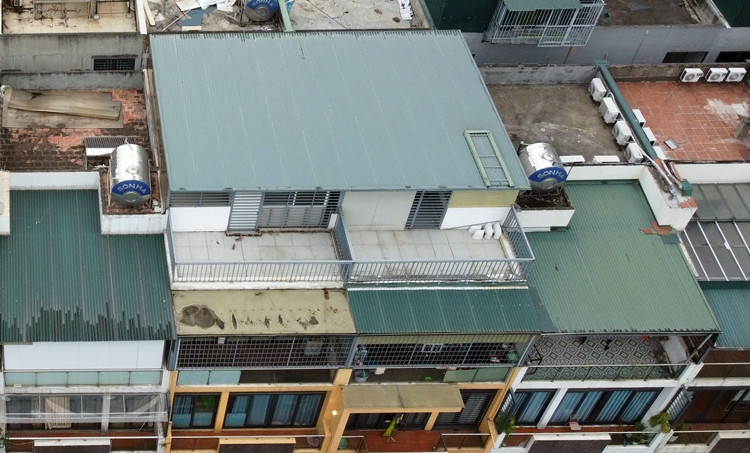 Trước thực tế đang diễn ra ở khu nhà phố thương mại HD Mon City, nhiều người khó có thể tin đây là khu đô thị “kiểu mẫu” về thiết kế hiện đại, đồng bộ, tạo điểm nhấn của khu vực Mỹ Đình.