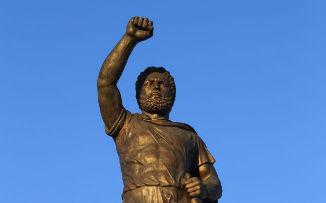 Vua Phillip II không thể ngờ rằng, quyết định trên đã tạo cơ hội cho Pausanias ra tay. Sau khi giết chết Vua Phillip II, Pausanias tìm cách bỏ trốn nhưng nhanh chóng bị lực lượng cận vệ tiêu diệt. Một số nhà sử học cho rằng, Pausanias thực hiện ám sát Vua Phillip II là vì ông hoàng này đã khinh miệt hắn. Một số giả thuyết khác cho rằng, Pausanias ôm hận và tìm cách trả thù vì bị mẹ con Alexander Đại đế dày vò, sỉ nhục.