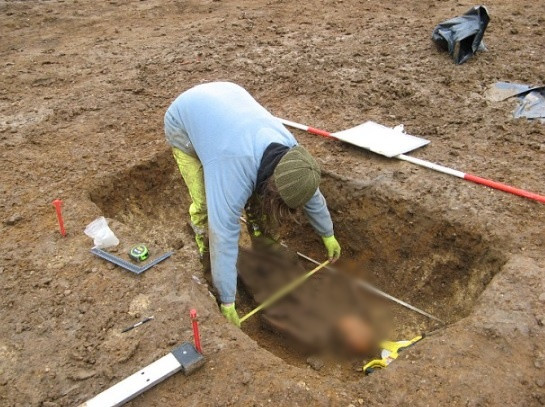 Tuy nhiên, hiện giới chuyên gia vẫn chưa thể giải mã nguyên nhân chính xác dẫn đến cái chết của thiếu nữ này.