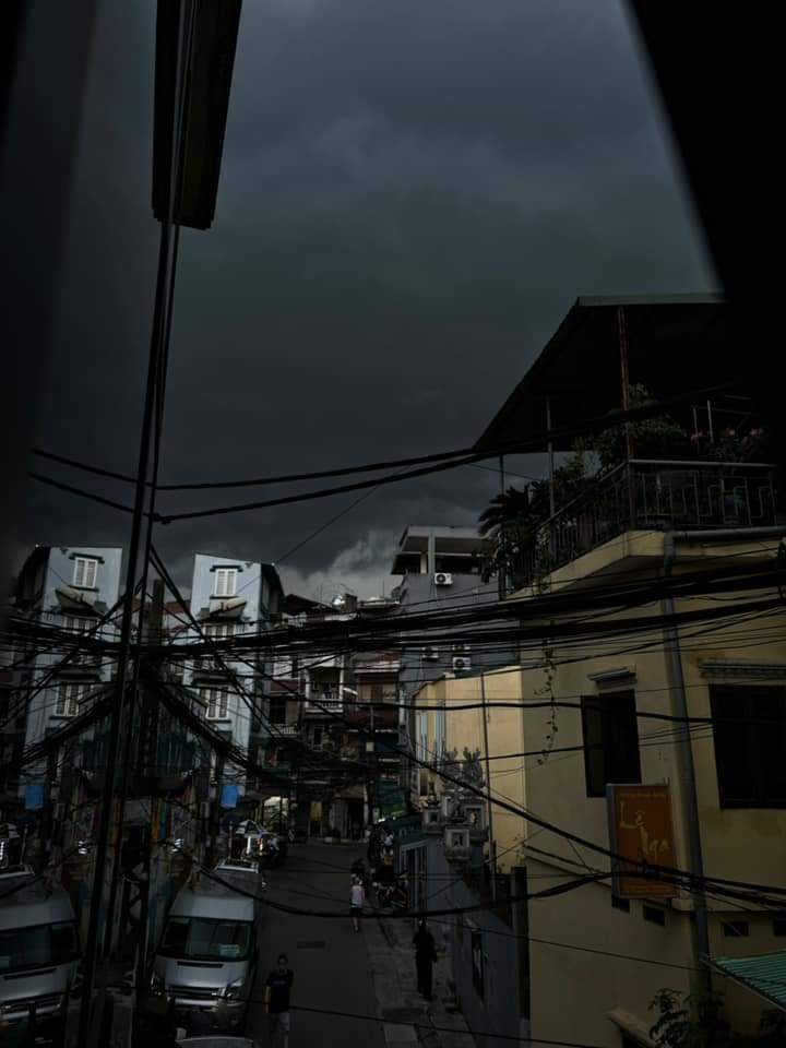 Canh bao mua lon cuc bo tai khu vuc noi thanh Ha Noi-Hinh-2