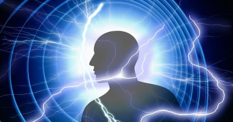 Dự án mật nghiên cứu sức mạnh tâm linh này chiêu mộ nhiều nhà khoa học hàng đầu, chuyên gia tâm linh - những người tuyên bố có sức mạnh tâm linh nhằm triển khai vào lĩnh vực thu thập thông tin tình báo và quân sự.