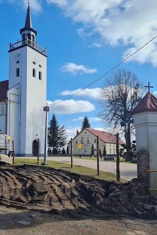 Các chuyên gia đã tìm được những ghi chép về ma cà rồng ở Trung Âu từ thế kỷ 11. Sau đó, những giai thoại về ma cà rồng từ từ lan rộng ra khắp châu Âu.