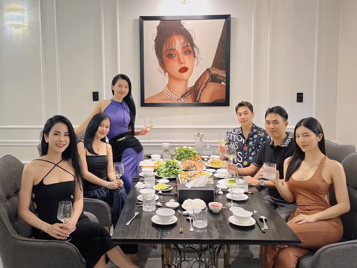 Diep Lam Anh sau ly hon: Nhan sac thang hang, duoc tang biet thu-Hinh-7