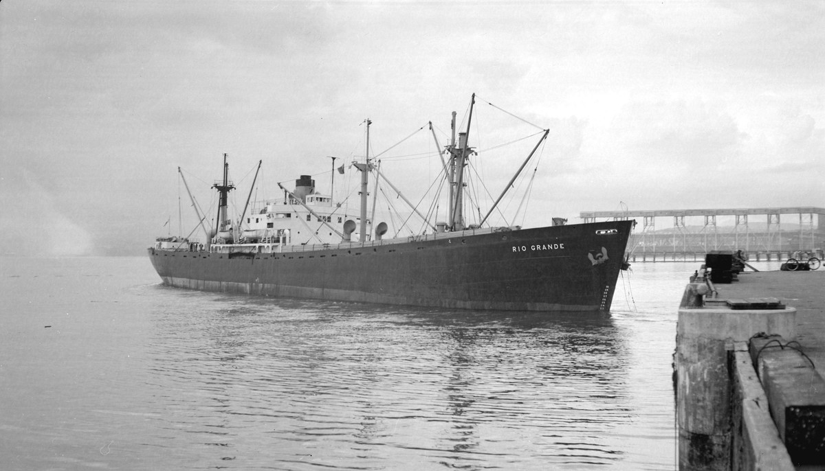 Trong gần 30 năm, xác tàu SS Rio Grande nắm giữ kỷ lục xác tàu đắm sâu nhất thế giới. Vào năm 1996, con tàu được tìm thấy ở độ sâu khoảng 5.762m, cách bờ biển Brazil gần 1.000 km.