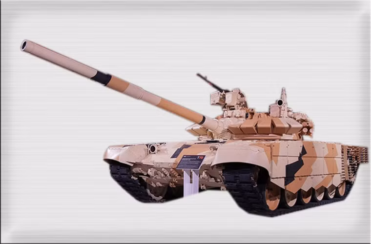 Cụ thể, tháp pháo của xe vẫn tương tự như T-72B3 với các module giáp phản ứng nổ Kontakt 5, nhưng thân xe lại được sơn ngụy trang màu vàng và lắp giáp Relikt cùng giáp lồng chống đạn diệt tăng với giống T-90MS.