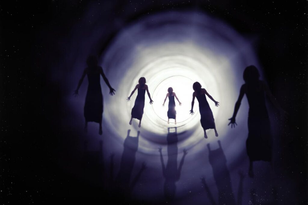 Ông đã nghiên cứu hàng nghìn trường hợp và cho rằng trải nghiệm cận tử là hiện thực không thể giải thích bằng y học.