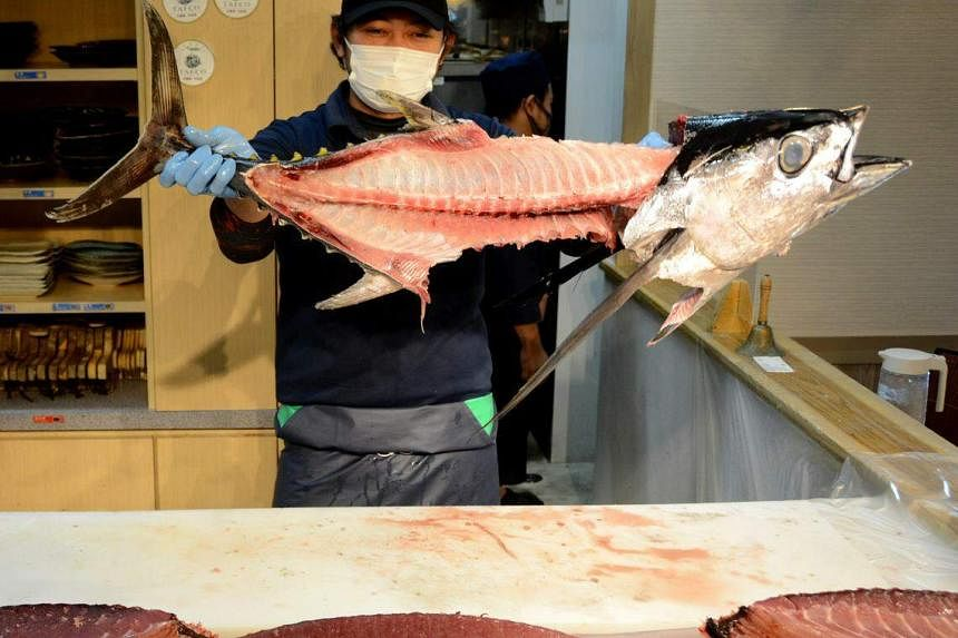 Bat ngo lang truong tho, 80 tuoi van la 'thanh nien'-Hinh-6