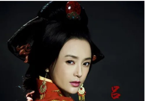 4. Lã Hậu: Vợ của hoàng đế Lưu Bang, nổi tiếng với sự độc ác và ham muốn quyền lực.