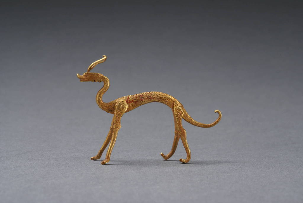 Năm 2004, kho báu này được trưng bày công khai ở Bắc Kinh.